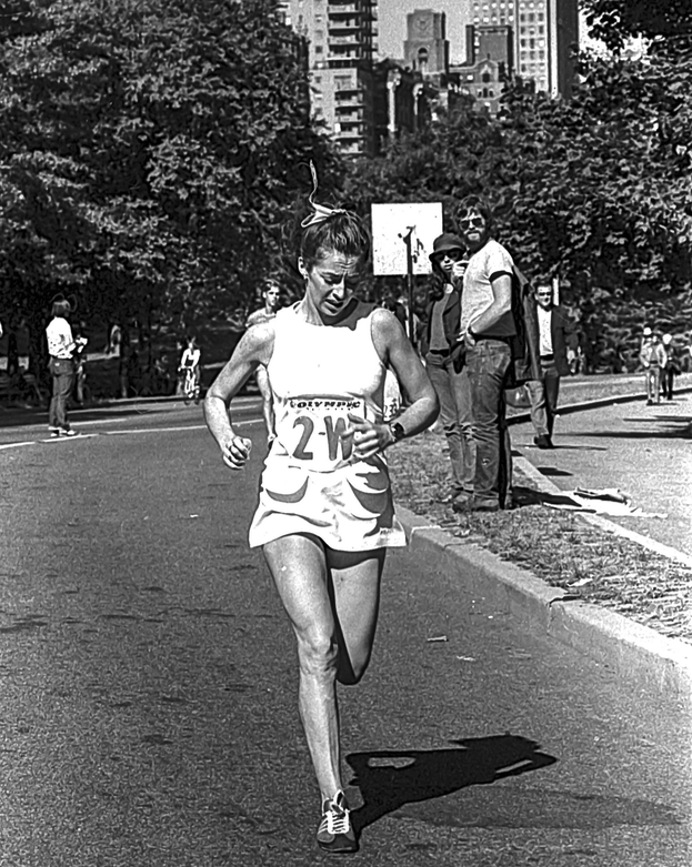 Кэтрин Свитцер. Кэтрин Свитцер.