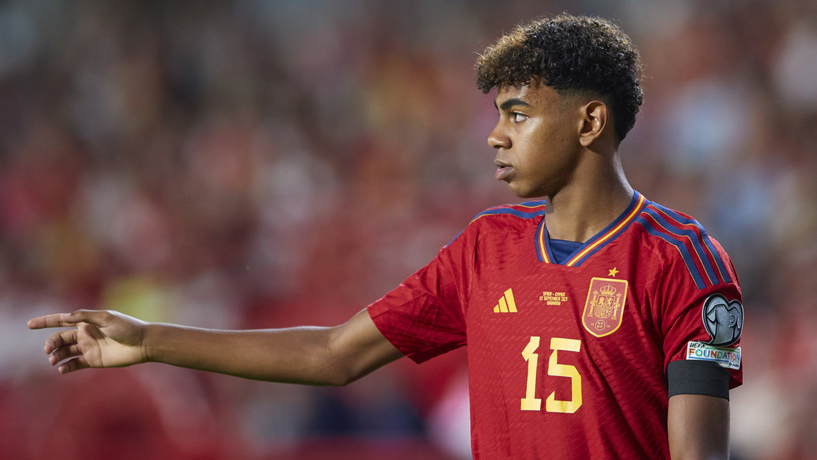 Ламин Ямаль. Нападающий сборной Испании Ламин Ямаль