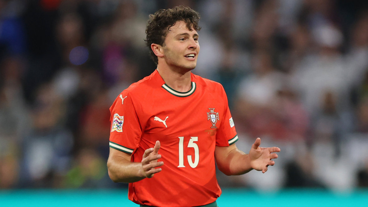 Футболист сборной Португалии Жоау Невеш