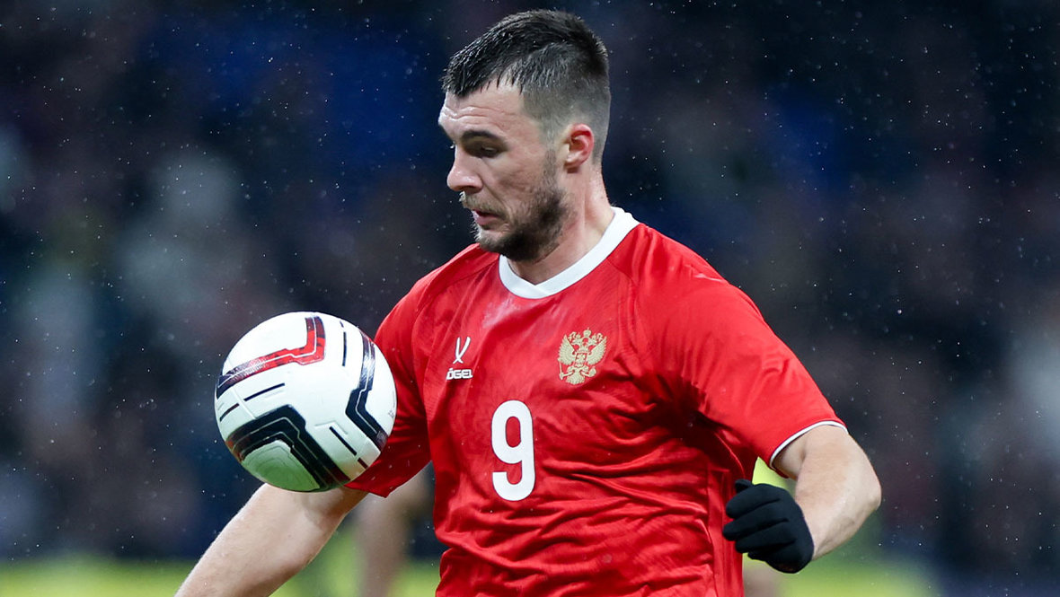 Николай Комличенко.