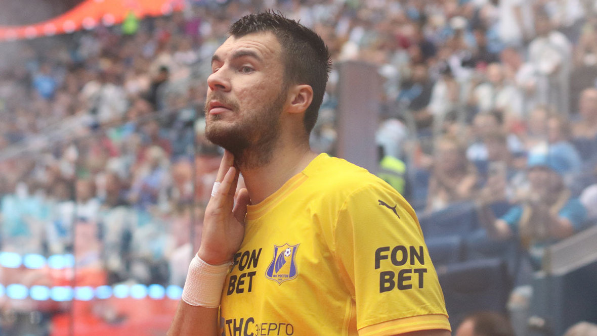 Николай Комличенко.