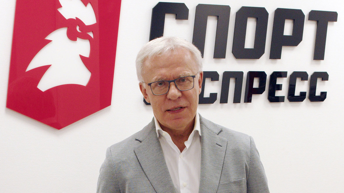 Вячеслав Фетисов в редакции «СЭ». Двукратный олимпийский чемпион Вячеслав Фетисов в редакции «СЭ»