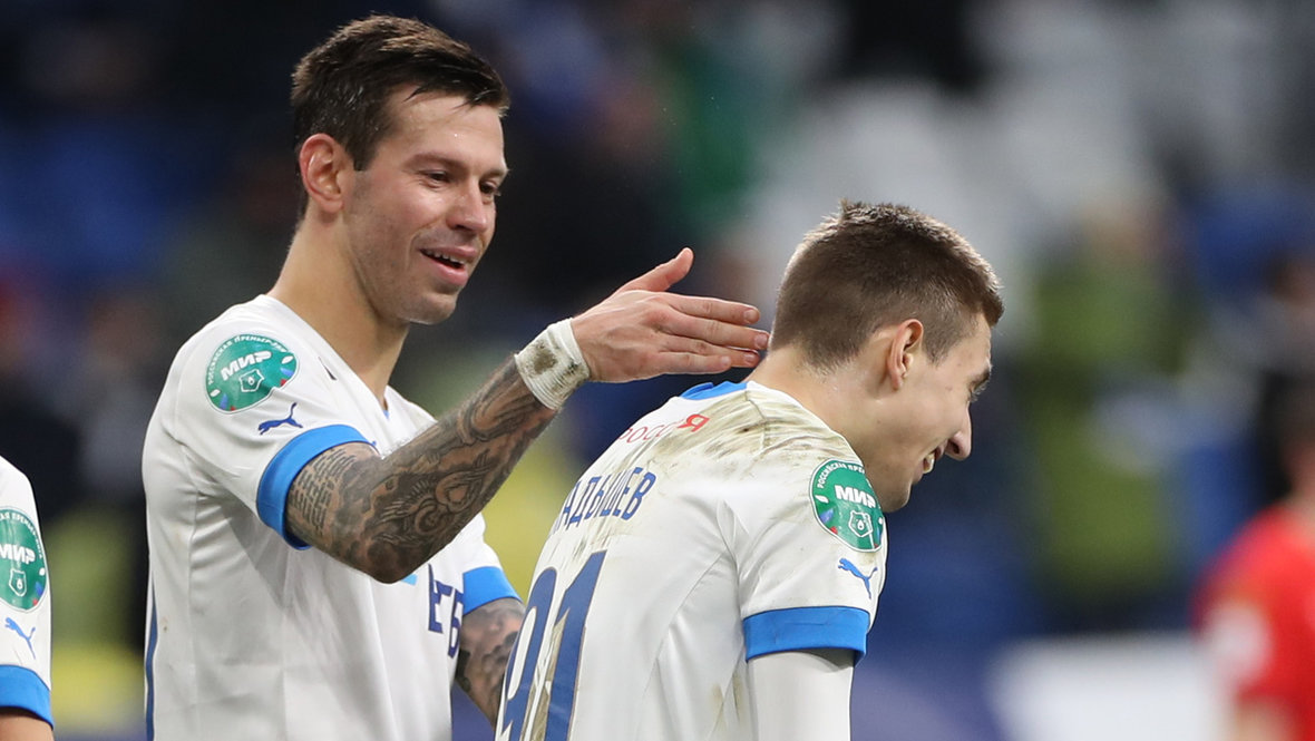 Федор Смолов и Ярослав Гладышев. Футболисты Федор Смолов и Ярослав Гладышев