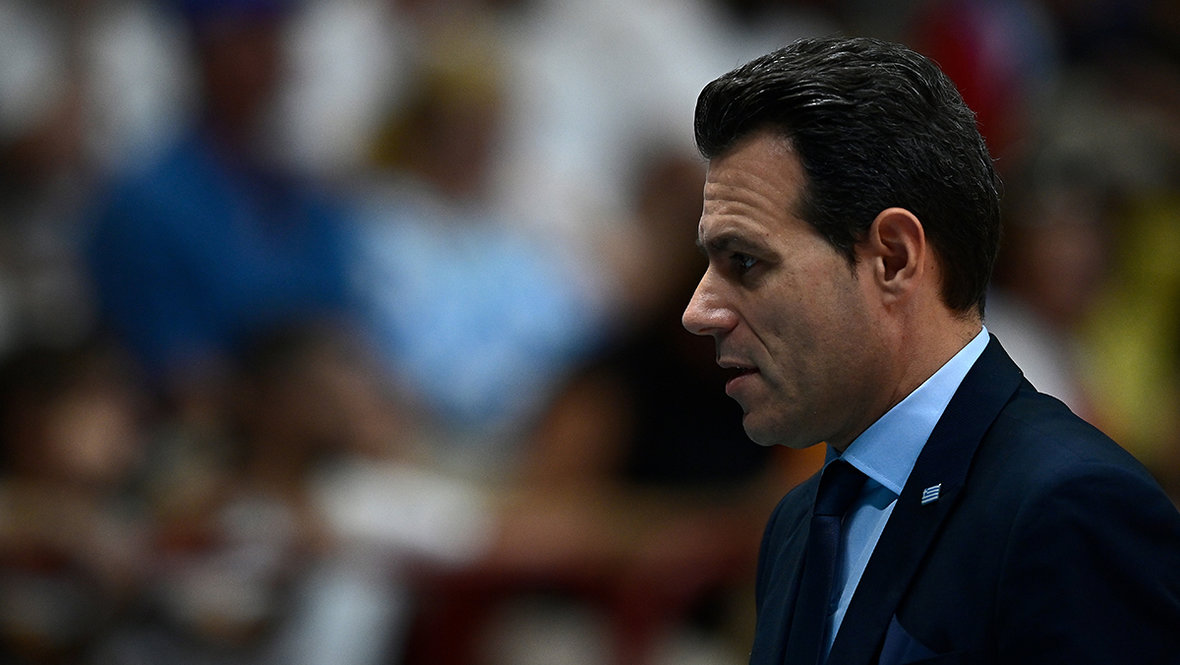 Димитрис Итудис.