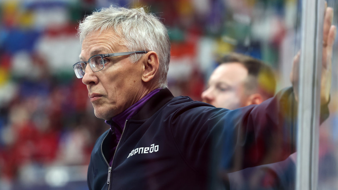 Игорь Ларионов. Главный тренер СКА Игорь Ларионов