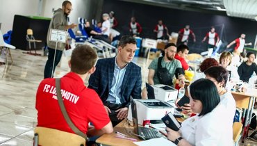 «Локомотив» сдал кровь в честь Всемирного дня донора