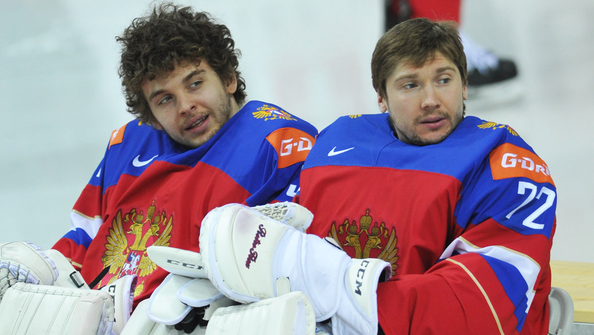 Илья Сорокин и Сергей Бобровский. Хоккеисты Илья Сорокин и Сергей Бобровский