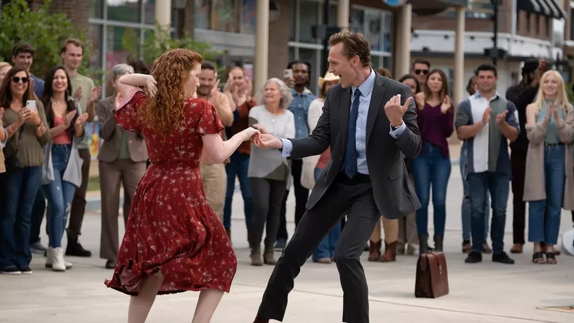 Кадр из фильма «Жизнь Чака», реж. Майк Флэнаган, Intrepid Pictures, QWGmire, Red Room Pictures