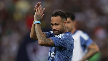 Отец Неймара — об образе жизни игрока: «Хватит думать, что он каждый вечер на карнавале»