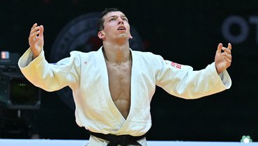 Российские нейтралы взяли золото в фехтовании, дзюдо и стрельбе. Новая реальность