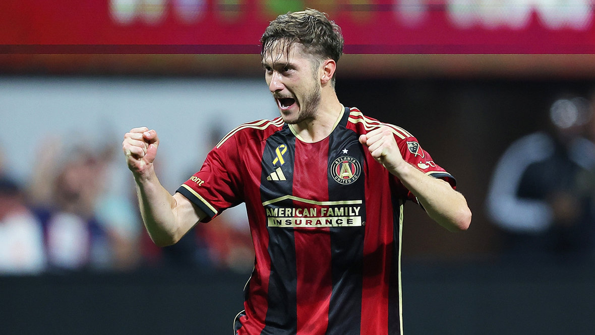 Алексей Миранчук. Полузащитник «Атланты» Алексей Миранчук