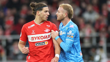 Футболисты Срджан Бабич и Лусиано Гонду в матче «Спартак» — «Зенит»