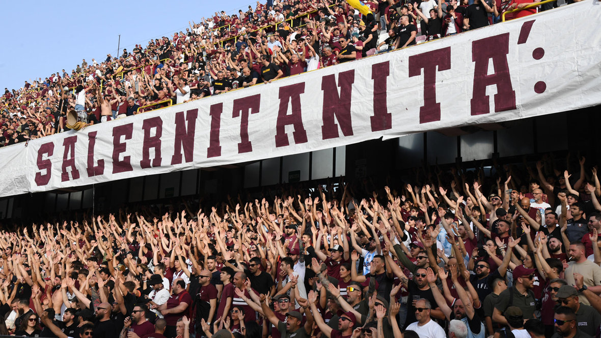 Болельщики «Салернитаны»