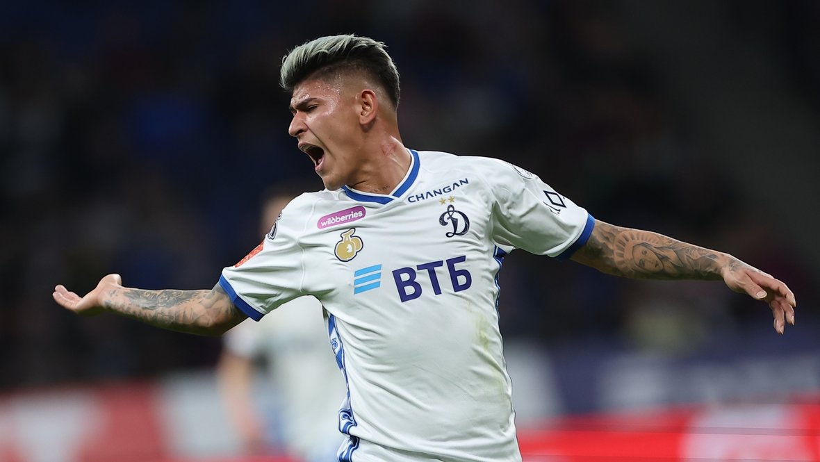 Хавбек «Динамо» Хорхе Карраскаль.