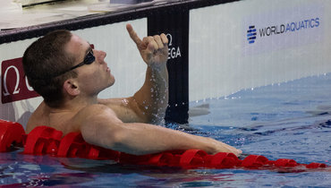 Пловцам из России разрешили говорить. World Aquatics отменила самое дикое ограничение