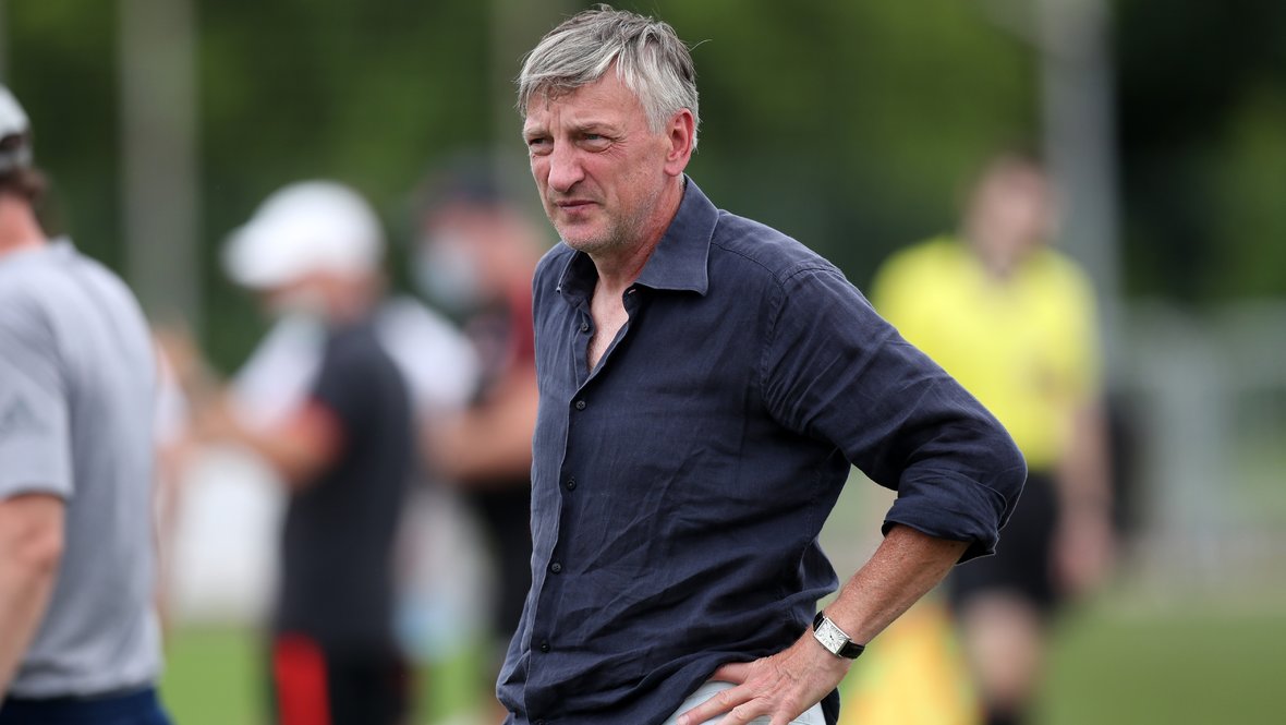 Дмитрий Кузнецов.