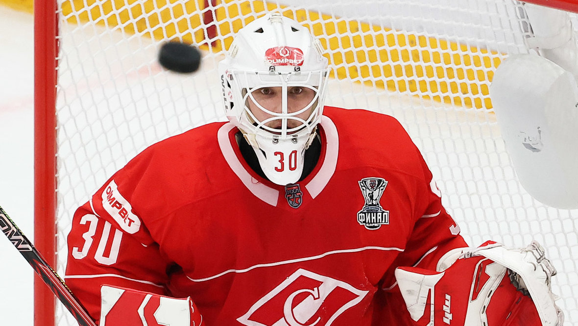 Ярослав Кузьменко. Хоккеист Ярослав Кузьменко