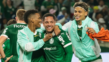 «Палмейрас» обыграл «ПСЖ» и вышел из сложной группы. Однако на пути к четвертьфиналу — победитель Кубка Либертадорес