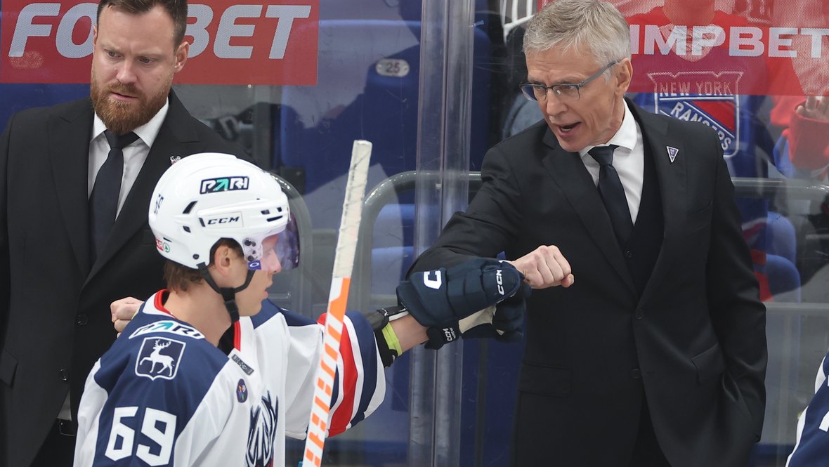 Игорь Ларионов-младший и Игорь Ларионов-старший.