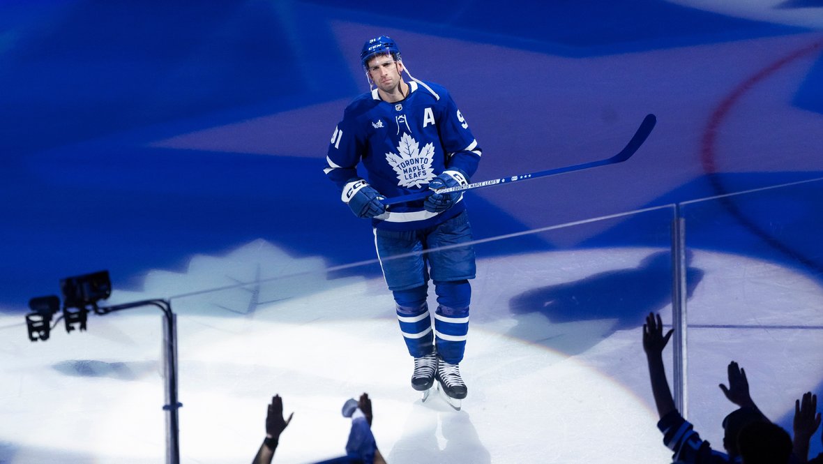 Джон Таварес.