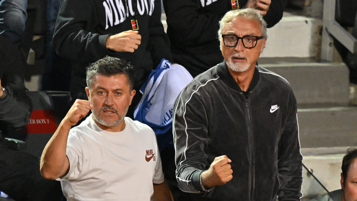 Улисес Бадио и Марко Паничи.