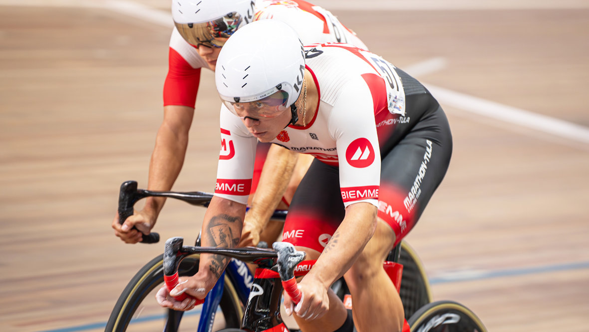 Сергей Ростовцев: как выступает в велогонках сын олимпийской чемпионки Ольги Слюсаревой — интервью