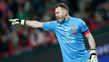 Акинфеев — лучший вратарь сезона, а «Зенит» круче «Краснодара». РФС опубликовал «список 33» — к нему много вопросов