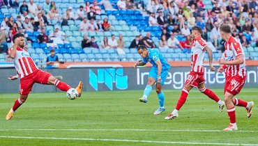 «Зенит» разгромил «Црвену Звезду». Дубль Энрике, отличная игра Соболева и 30 тысяч болельщиков в Сочи