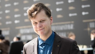 Владислав Артемьев на турнире «Шахматные звезды 5.0».