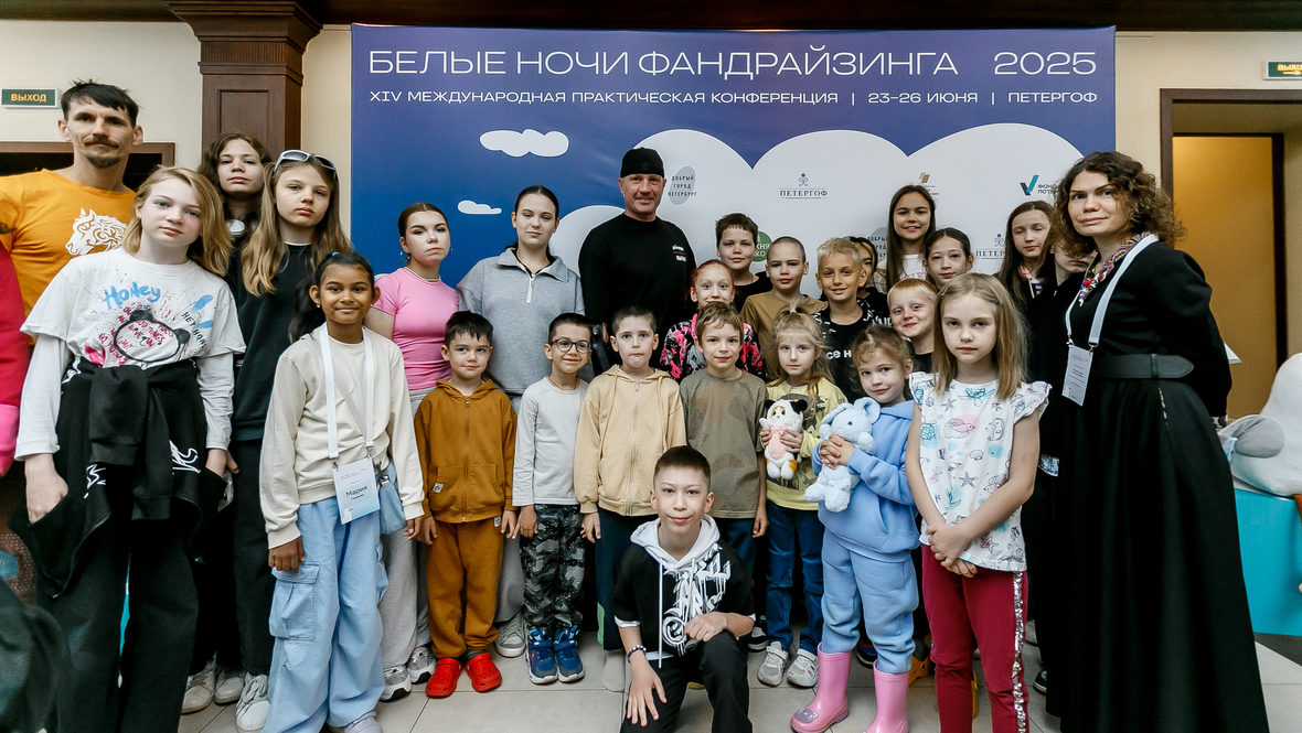 Роман Костомаров.