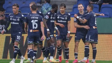 «Динамо» обыграло ОФК — 4:0. Голы Гладышева и Осипенко, прощание с Панченко, второй разгром от Карпина