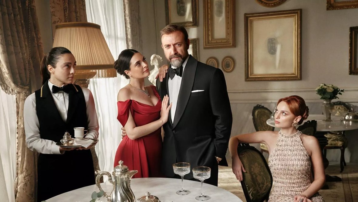 Кадр из сериала «Если король проиграет», реж. Дурул Тайлан и Ягмур Тайлан, OGM Pictures