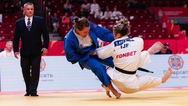 Знаковое число тринадцать