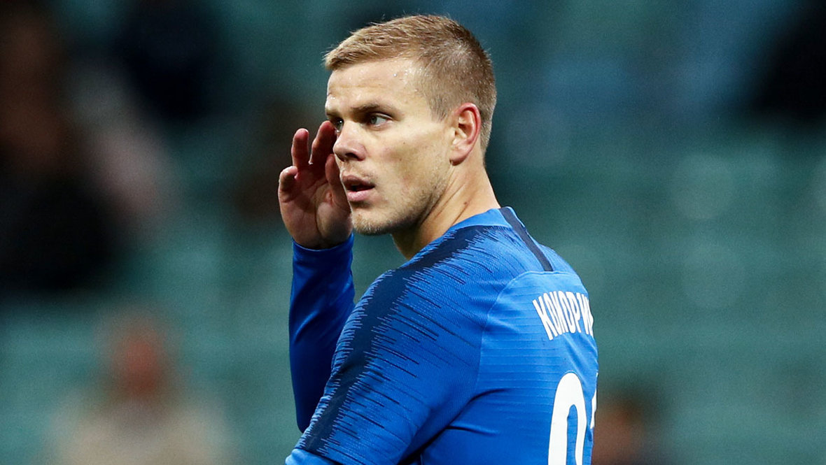 Нападающий «Ариса» Александр Кокорин