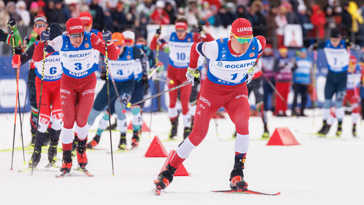 Лыжник Александр Большунов