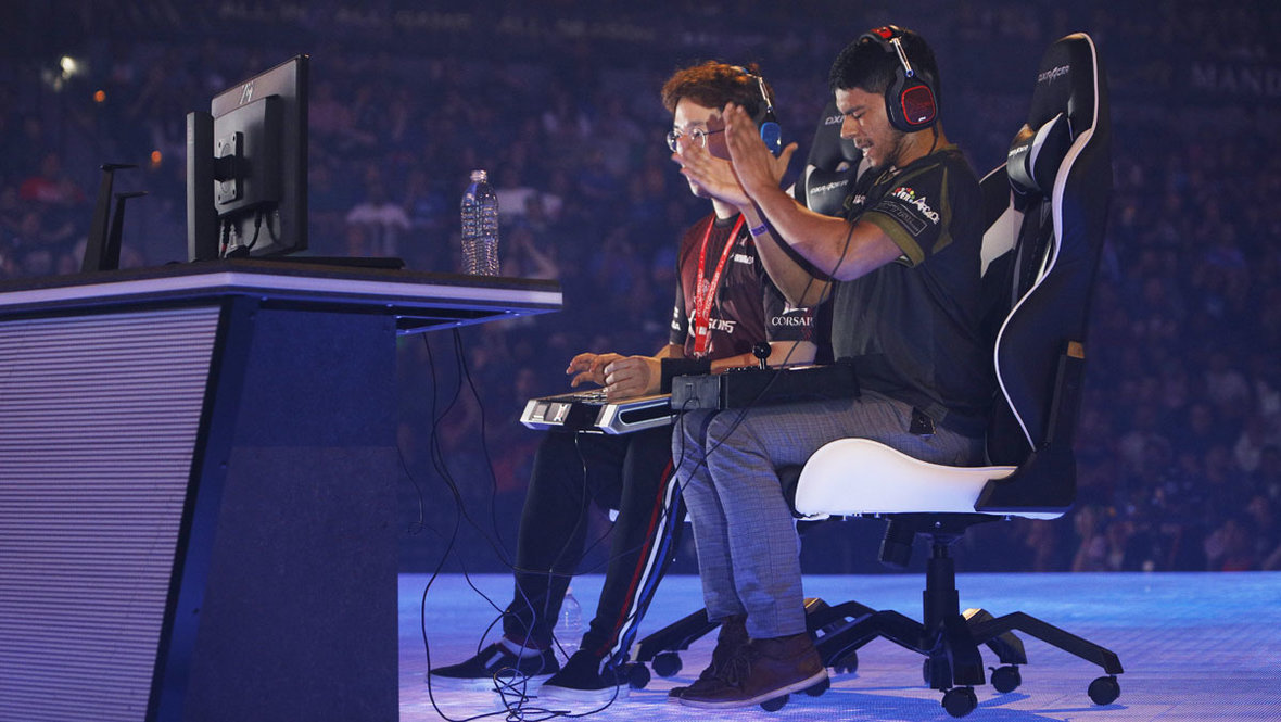 Арслан Ash Сиддик. Киберспортсмен Арслан Ash Сиддик