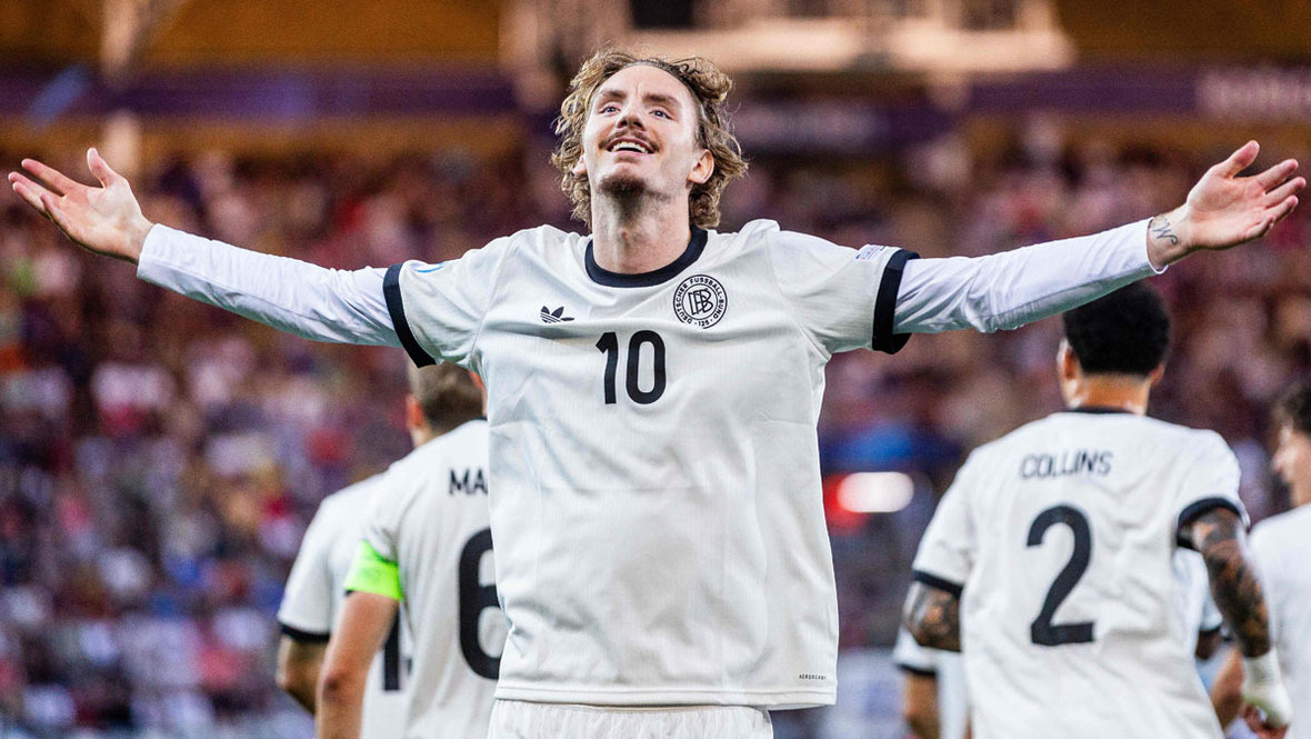 Ник Вольтемаде. Футболист сборной Германии Ник Вольтемаде