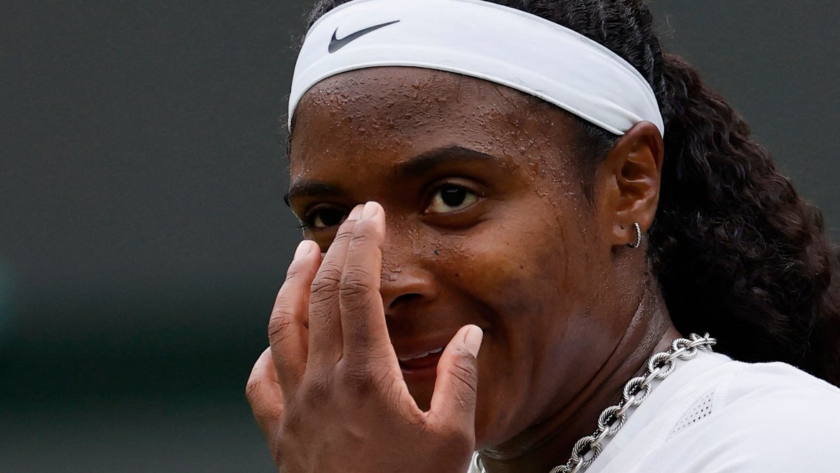 Хэйли Баптист.