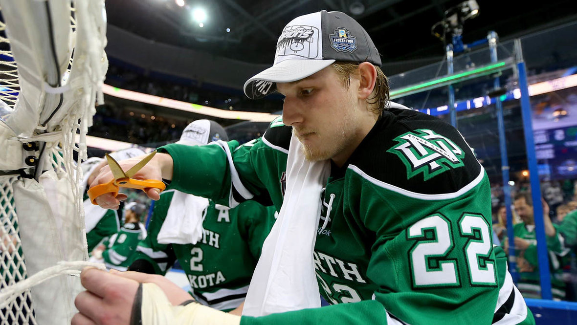 Хоккеист Ретт Гарднер