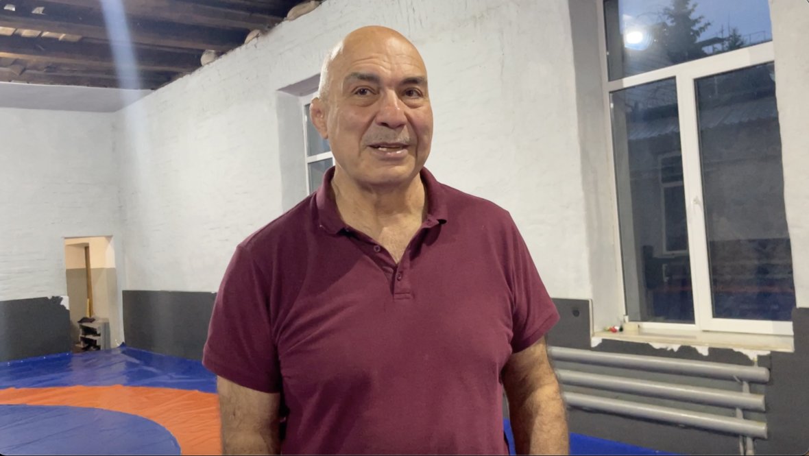 Виктор Зангиев в своем зале «Наставник».