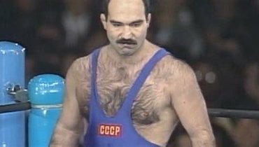 «Ваха взял ножницы и в раздевалке погнал американца...» Легендарный Зангиев — о японском прорестлинге и великих борцах СССР
