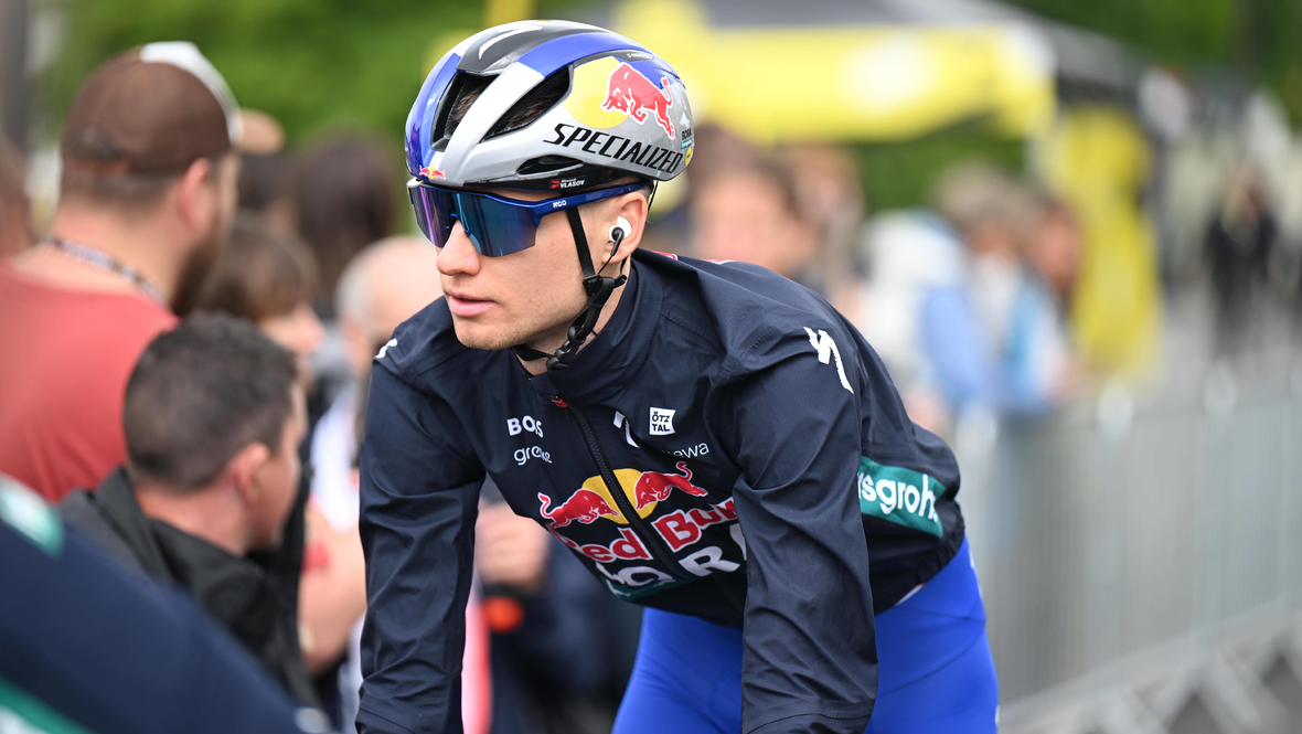 Александр Власов.