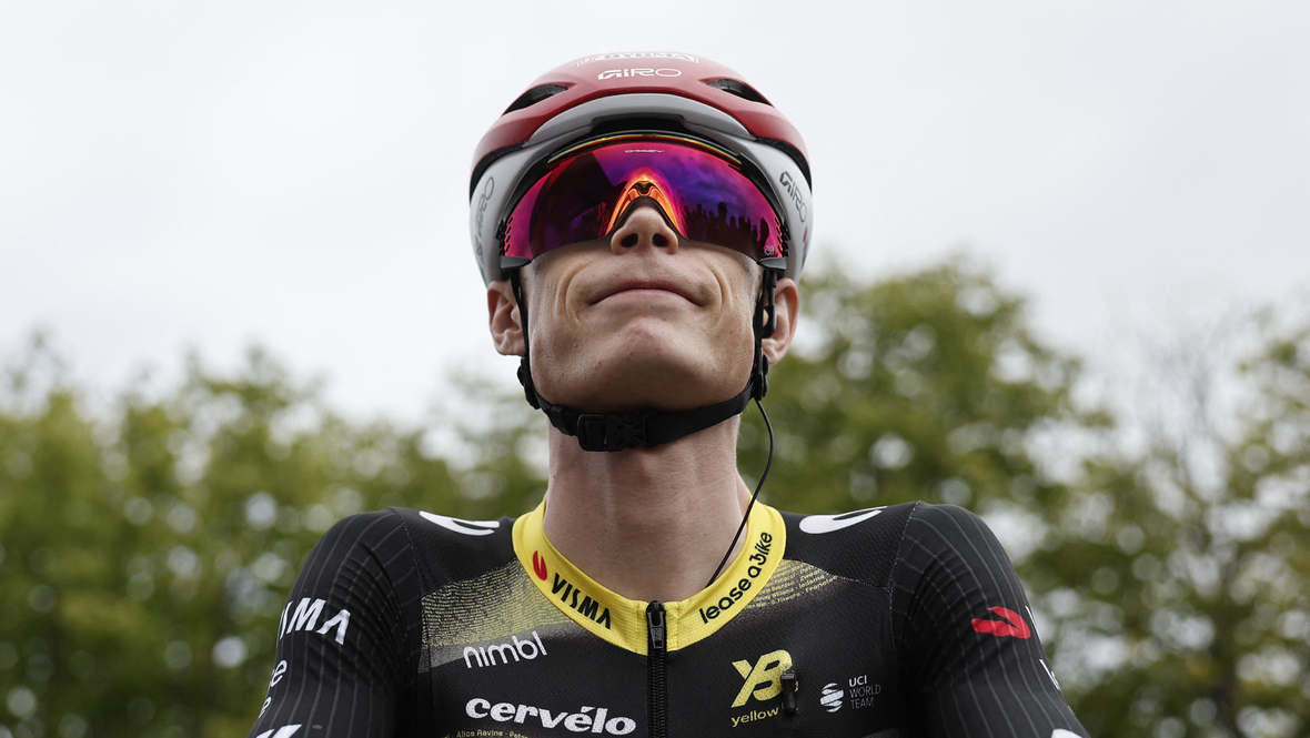 Йонас Вингегор.