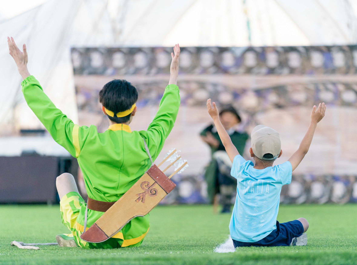 Талисман и главный участник церемонии открытия Игр Манчаары. Талисман и главный участник церемонии открытия Игр Манчаары