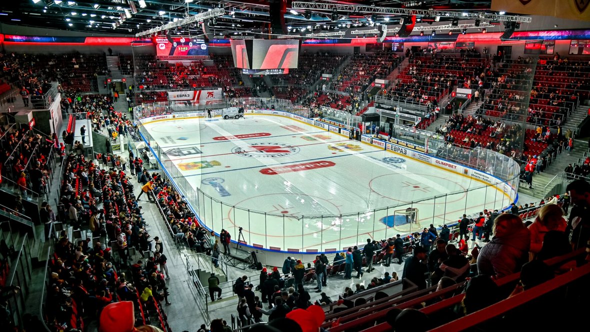 Стадион «Арена Кузнецких Металлургов»