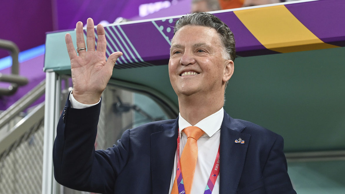 Экс-тренер сборной Нидерландов Луи ван Гал сообщил, что победил рак: подробности