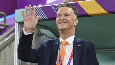 «Все идет хорошо». Легендарный тренер Луи ван Гал победил рак