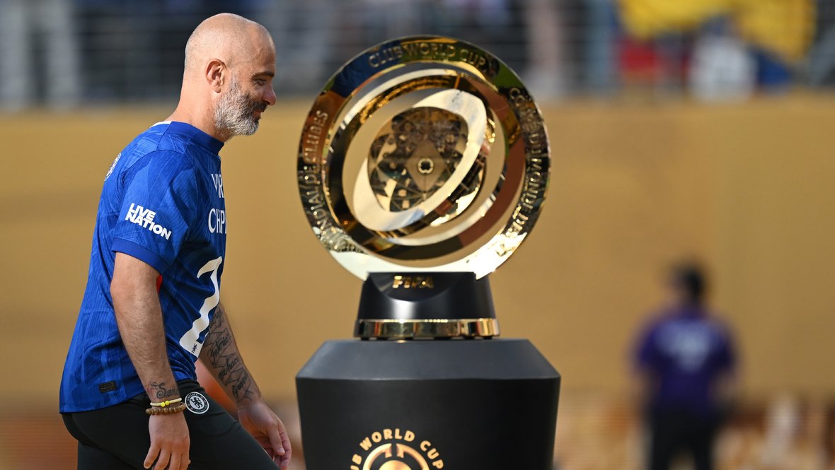 Энцо Мареска.