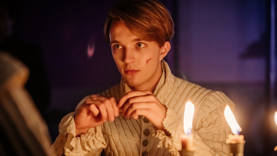 Кадр из сериала «Этерна», реж. Сергей Трофимов, Кинопоиск