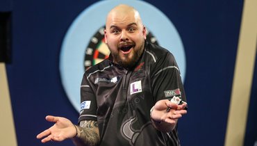 «Пусть сидят кукарекают!» Звезда российского дартса дисквалифицирован за порочащие публикации